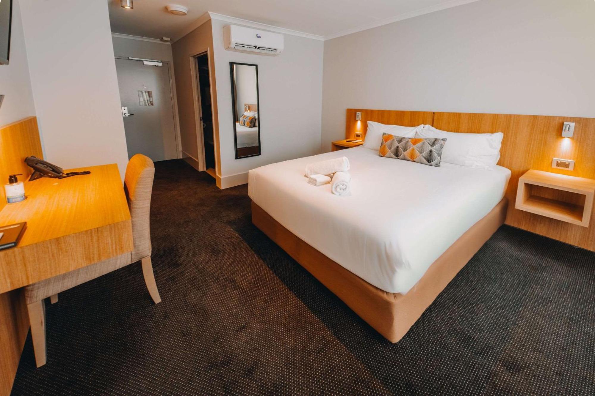 Clarion Hotel Townsville Exterior photo